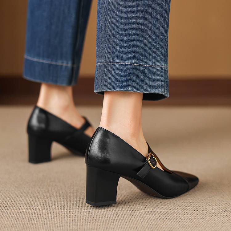Sapato Feminino Veyla em Couro