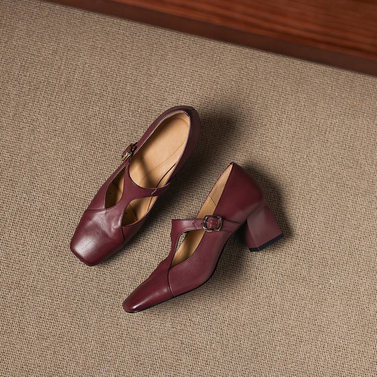 Sapato Feminino Veyla em Couro