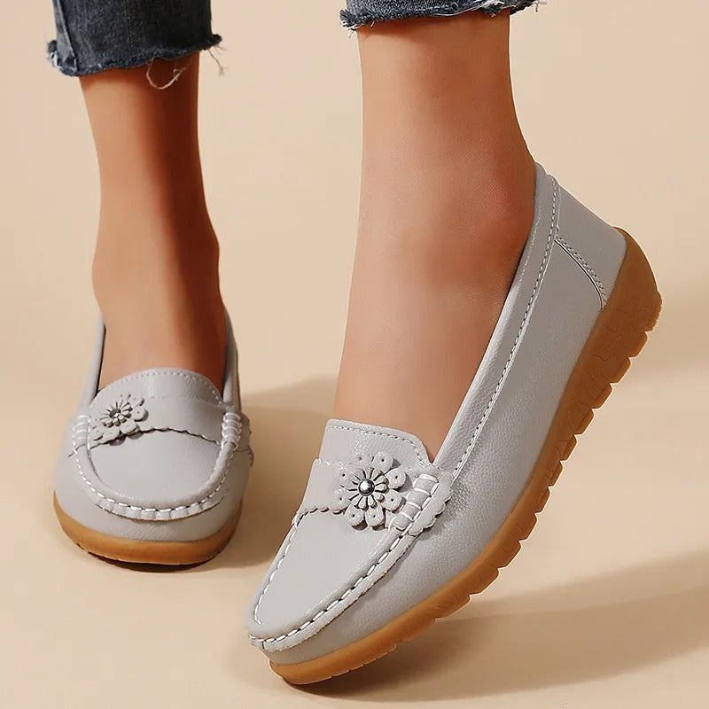 Mocassim Feminino Lena em Couro