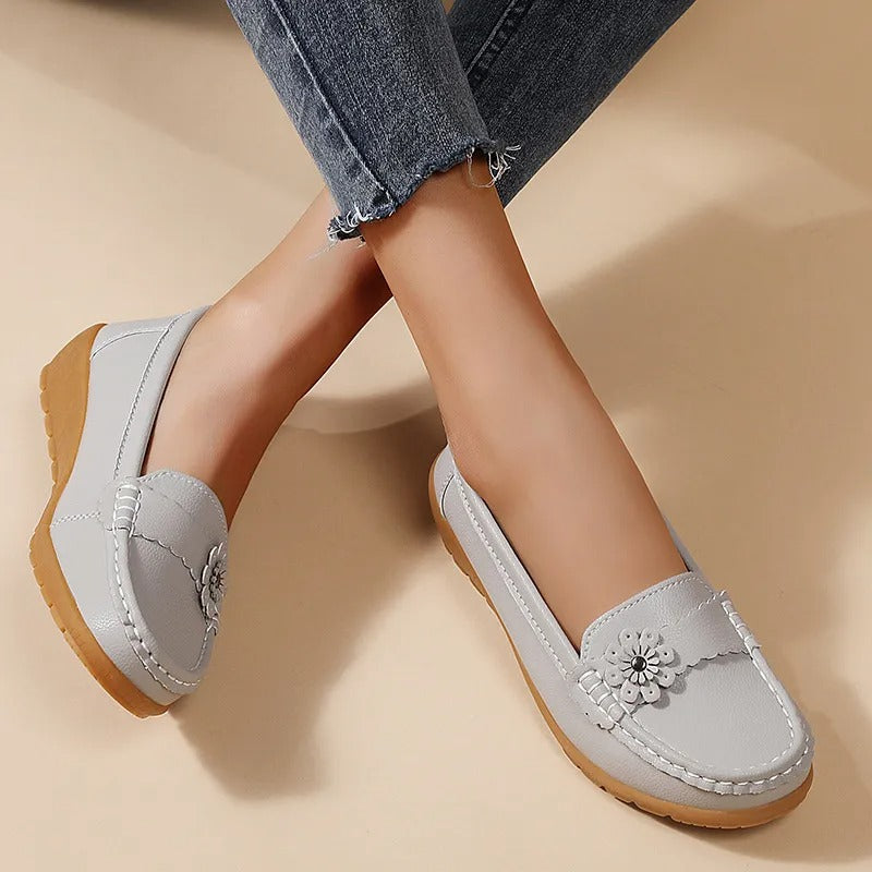 Mocassim Feminino Lena em Couro